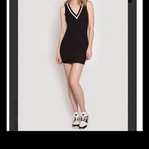 New~Black & White V Neck Mini Dress Sz Large - Picture 2 of 8